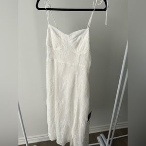 Lulu’s Lovliest Looks White Floral Dress